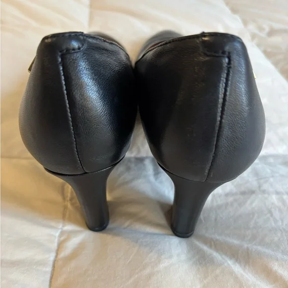 Vionic MIA Black Leather Pumps Pointed Toe Heels 8.5 - Picture 5 of 6